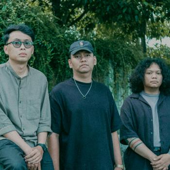 Beeswax Sambut Era Baru dengan Merilis Single “Chew It All”
